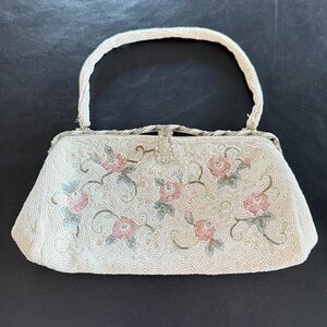 Vtg White Beaded Handbag Handmade France/Belgium Floral 1940/50s Wedding Purse